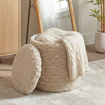 Veron rund sittepuff med oppbevaring i ullstoff - lys beige - Møbler - Stoler - Krakk - Puff