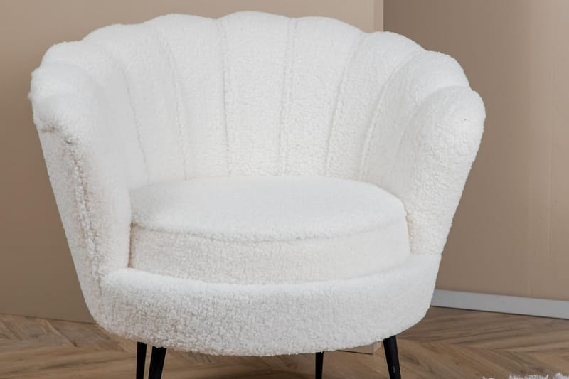 Calais Single chair - Hvit - Møbler - Stoler - Lenestoler