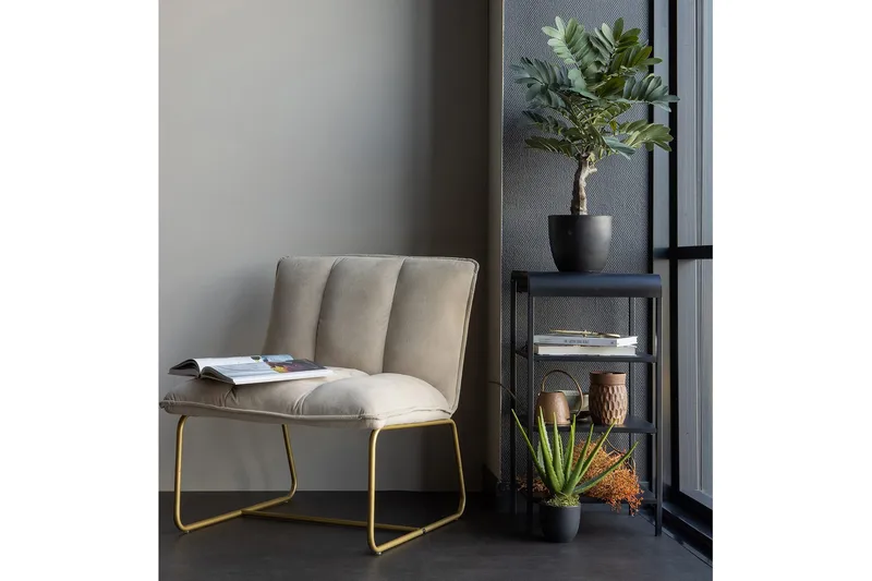 Fie Lenestol - Sand - Møbler - Stoler - Lenestoler