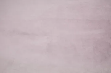 Andrew Lenestol med Fotskammel Fløyel - Lilla/Messing - Møbler - Stoler - Lenestoler - Fløyelslenestol