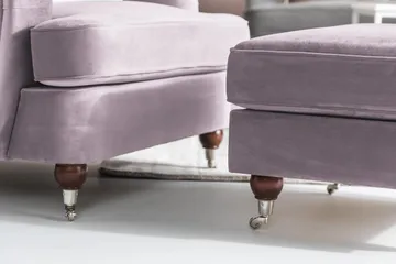 Howard Riviera Fløyelslenestol - Lilla - Møbler - Stoler - Lenestoler - Howard lenestol