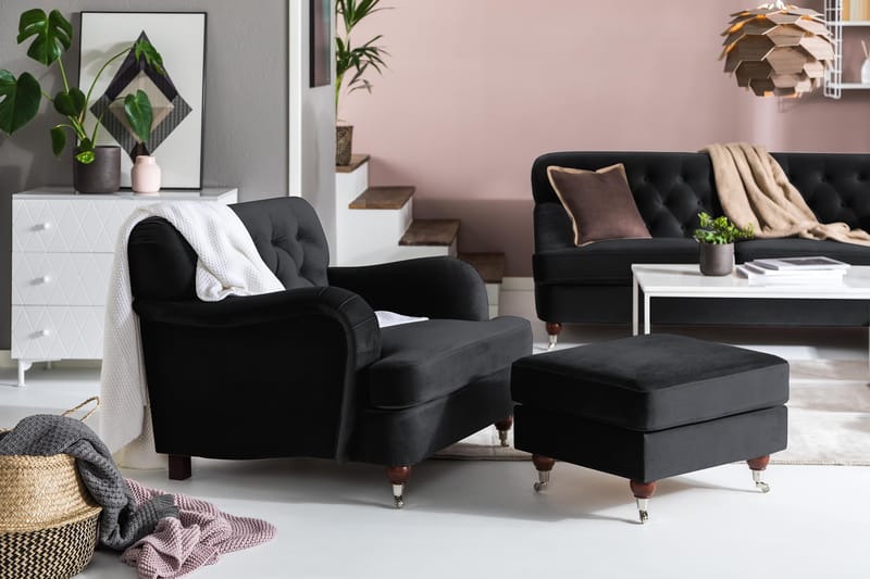 Howard Riviera Fløyelslenestol - Svart - Møbler - Stoler - Lenestoler - Howard lenestol