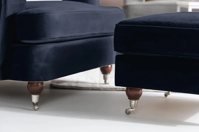 Howard Riviera Lenestol med Fotskammel - Midnattsblå - Møbler - Stoler - Lenestoler - Howard lenestol