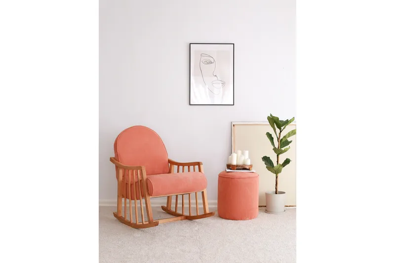 Klea Lenestol, Koral