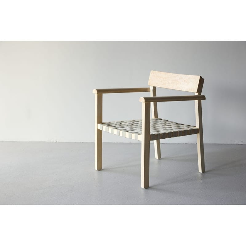 Krois Lenestol med Armlene i Tre med Tekstildetaljer - Beige - Møbler - Stoler - Lenestoler