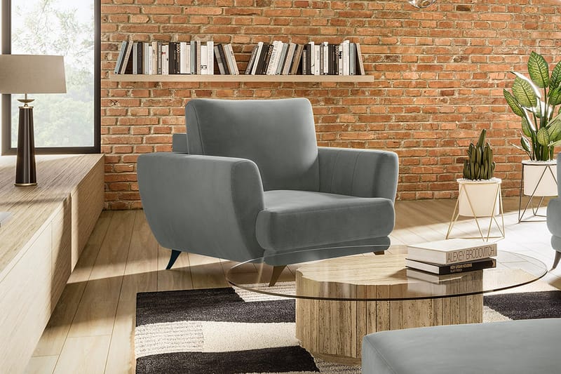 Megis Lenestol, Grå