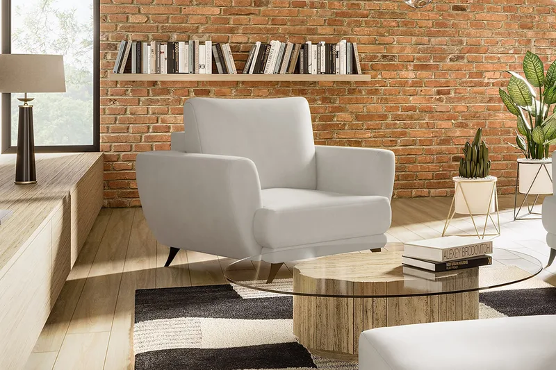 Megis Lenestol, Hvit