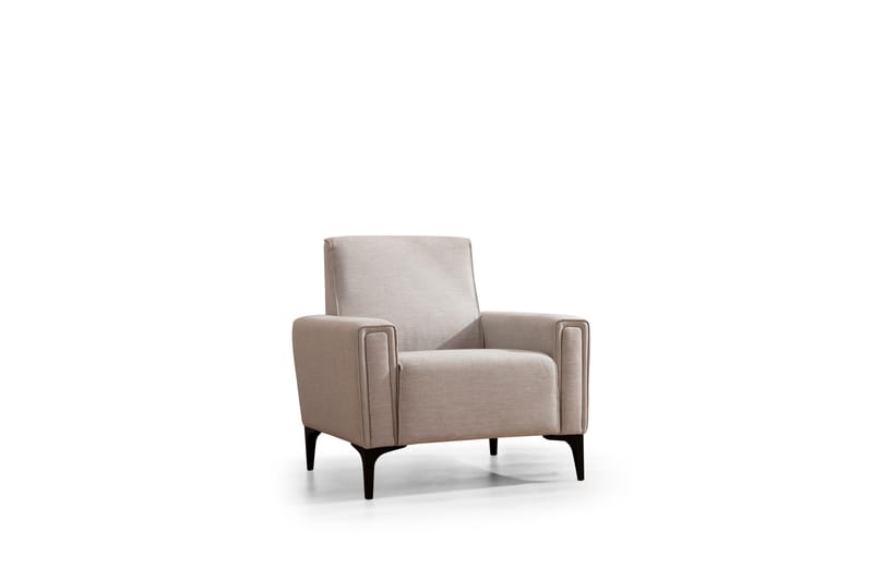 Naoko Lenestol, Beige