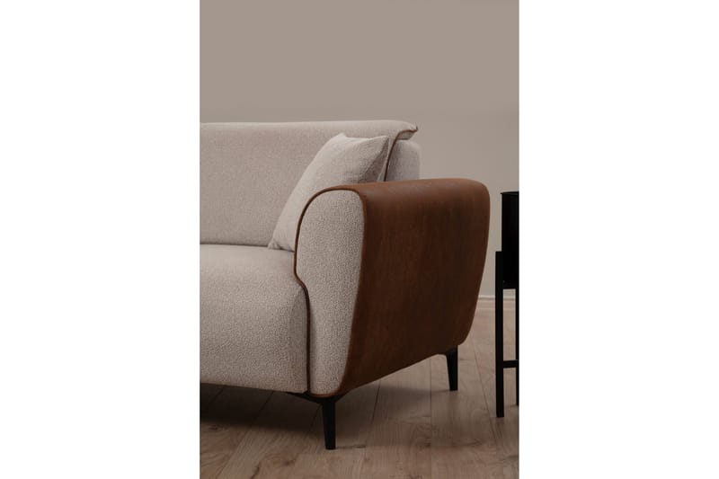 Rebelo Lenestol - Beige - Møbler - Stoler - Lenestoler