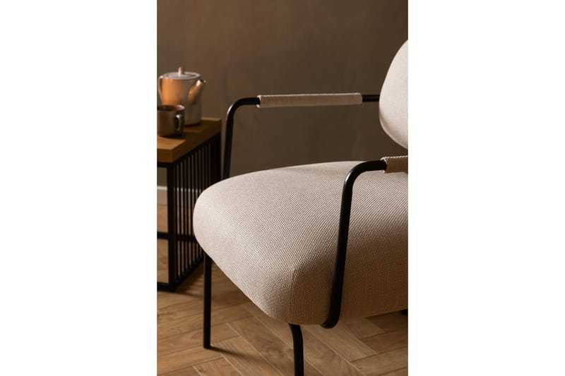 Saori Loungestol - Beige - Møbler - Stoler - Lenestoler