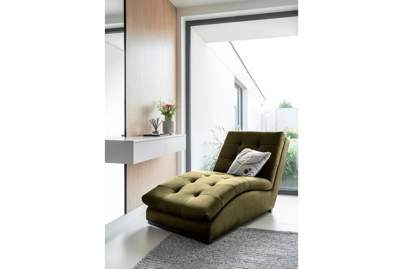 Manwi Sjeselonglenestol, Brun