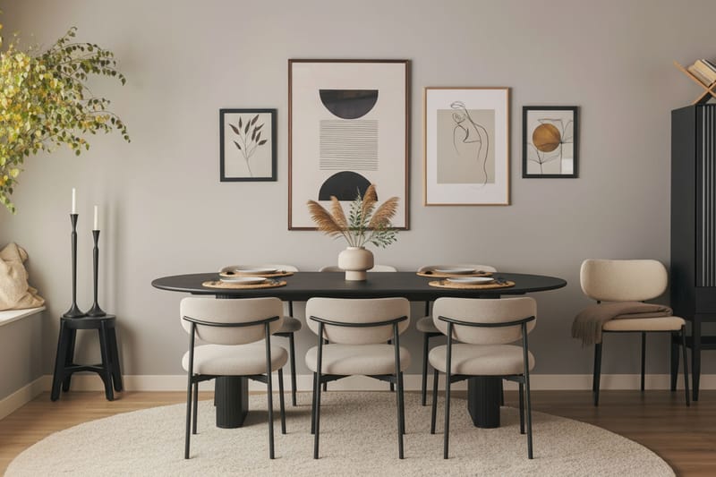 Lucy Spisestol - Greige bouclé / Metallben svart - Møbler - Stoler - Spisestuestoler & kjøkkenstoler