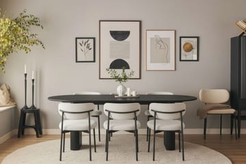 Lucy Spisestol - Hvit bouclé / Metallben svart - Møbler - Stoler - Spisestuestoler & kjøkkenstoler