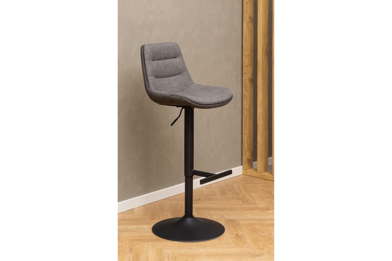 Miram Barstol - Brun - Møbler - Stoler - Barstol