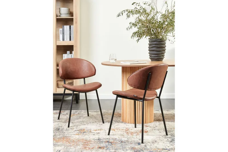 Sett med 2 spisestuestoler Kiana - Brun, Svart - Møbler - Stoler - Spisestuestoler & kjøkkenstoler