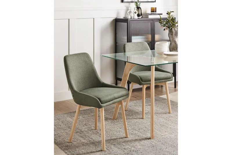 Sett med 2 spisestuestoler Melfort - Grønt, lyst treverk - Møbler - Stoler - Spisestuestoler & kjøkkenstoler