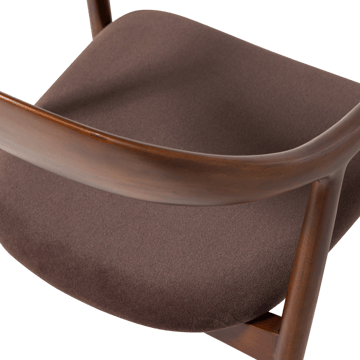Spisestol Bran med armlener - Brun - Møbler - Stoler - Spisestuestoler & kjøkkenstoler