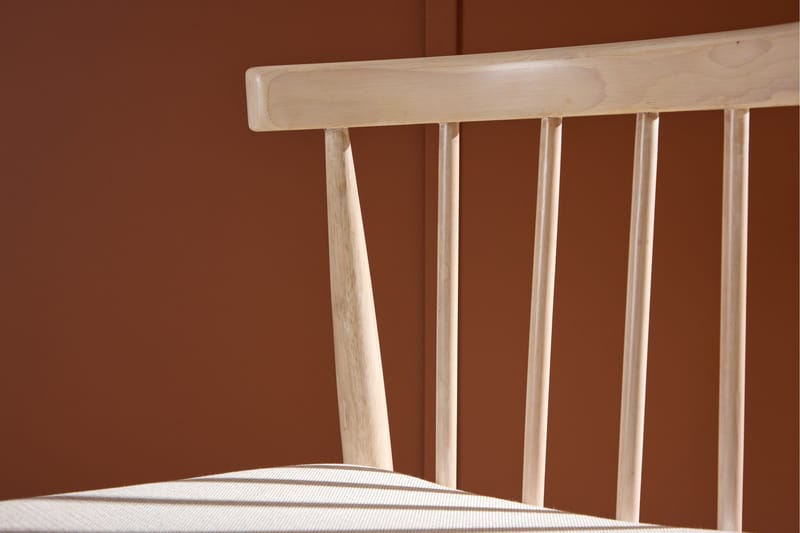 Spisestol uten armlener Peach Flora spisestol - Whitewash-ben / Beige stoff Hvitvasket - Møbler - Stoler - Spisestuestoler & kjøkkenstoler