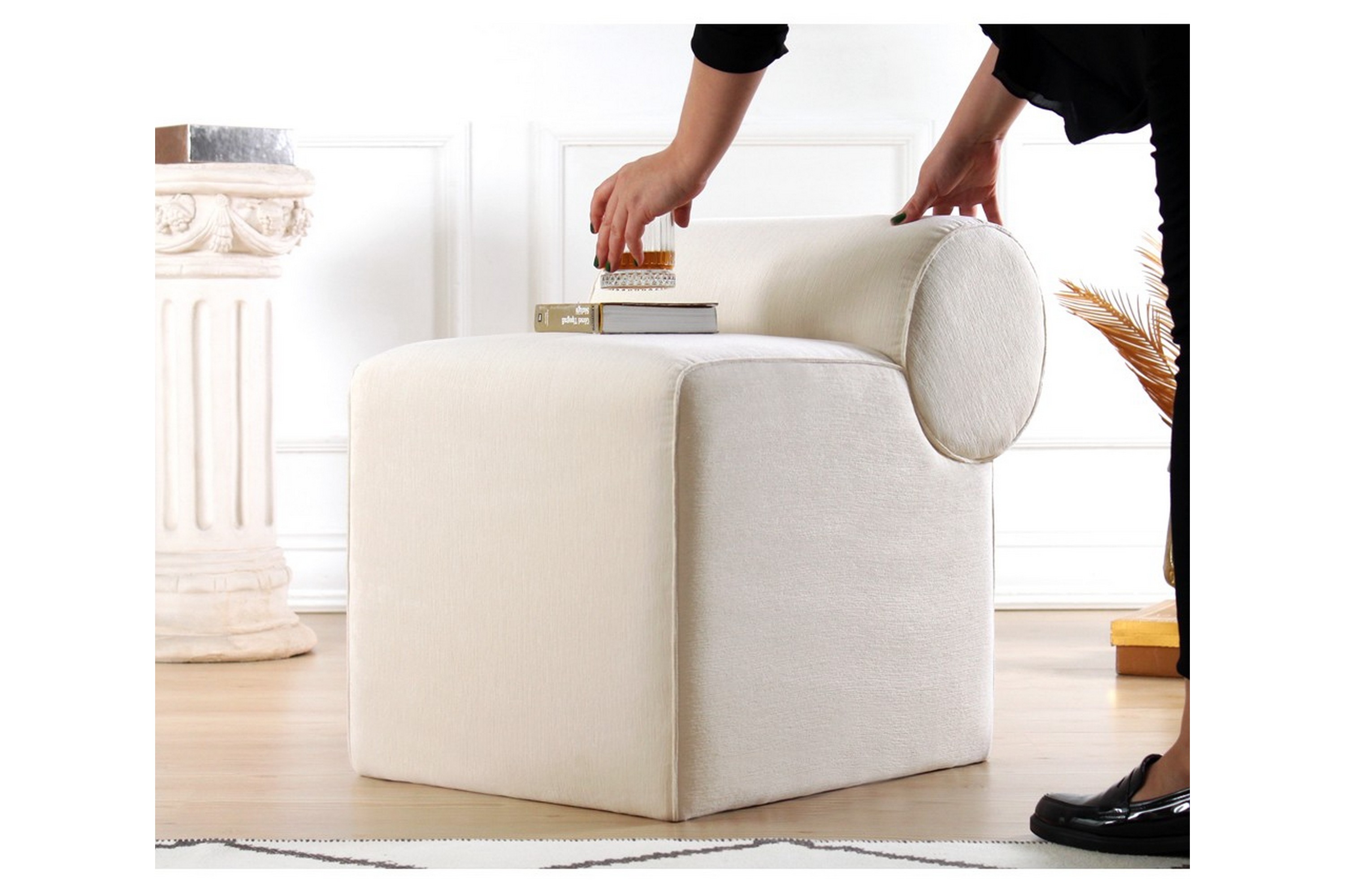Linburg Sittepuff 45 cm - Cream