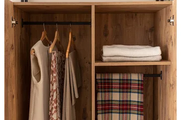 Batler Garderobe 52x104 5 Dører - Natur - Oppbevaring - Garderober & garderobesystem