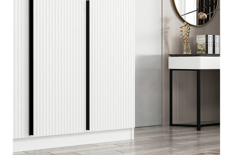 Fruitland Garderobe 135 cm - Hvit - Oppbevaring - Garderober & garderobesystem