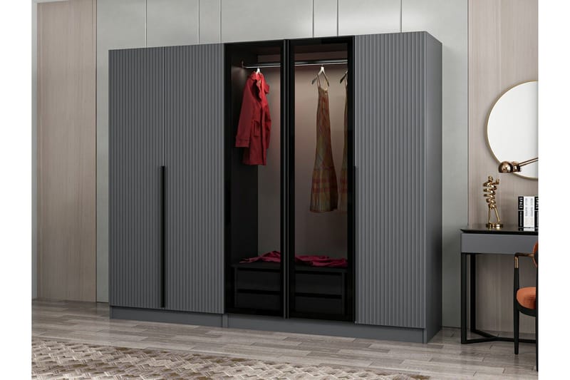 Fruitland Garderobe 225 cm - Antrasitt - Oppbevaring - Garderober & garderobesystem