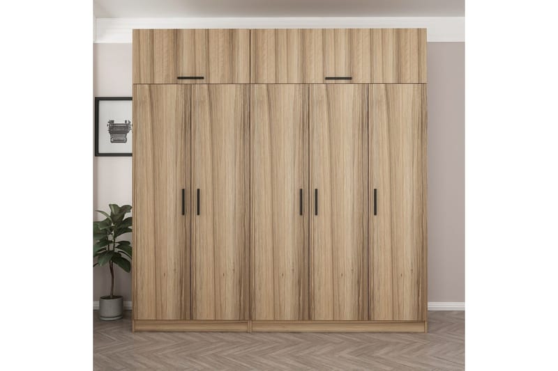 Fruitland Garderobe 225 cm - Brun - Oppbevaring - Garderober & garderobesystem