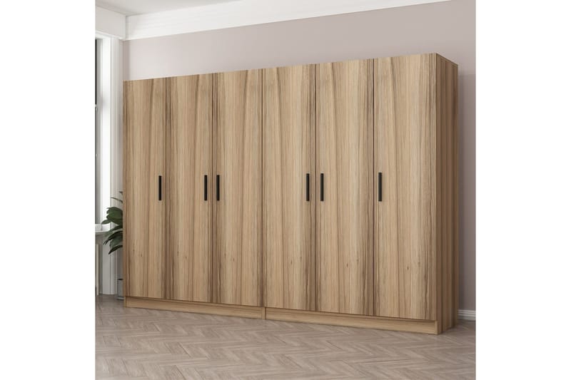 Fruitland Garderobe 270 cm - Brun - Oppbevaring - Garderober & garderobesystem