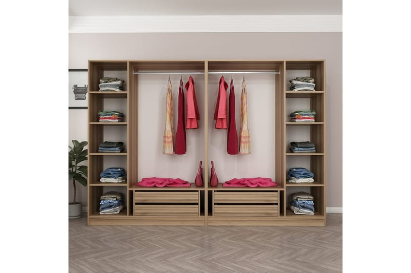 Fruitland Garderobe 270 cm - Brun - Oppbevaring - Garderober & garderobesystem