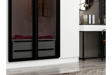 Fruitland Garderobe 270 cm - Hvit - Oppbevaring - Garderober & garderobesystem