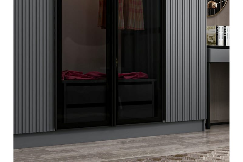 Fruitland Garderobe 315 cm - Antrasitt - Oppbevaring - Garderober & garderobesystem