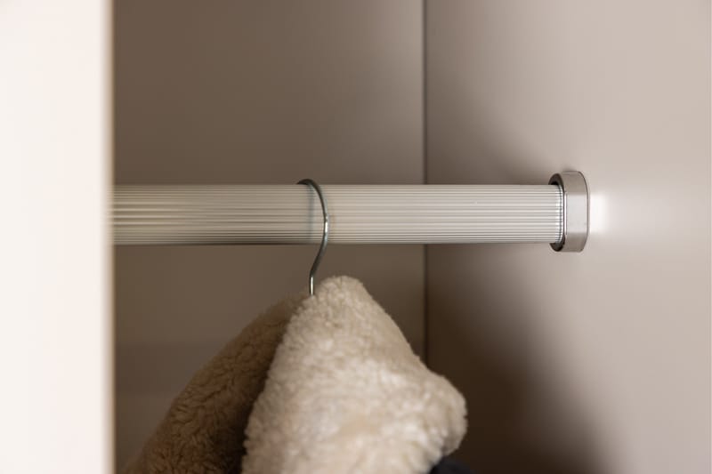Garderobeskap uten speil Venture Home Nice garderobeskap 60x177 cm beige Beige - Oppbevaring - Garderober & garderobesystem