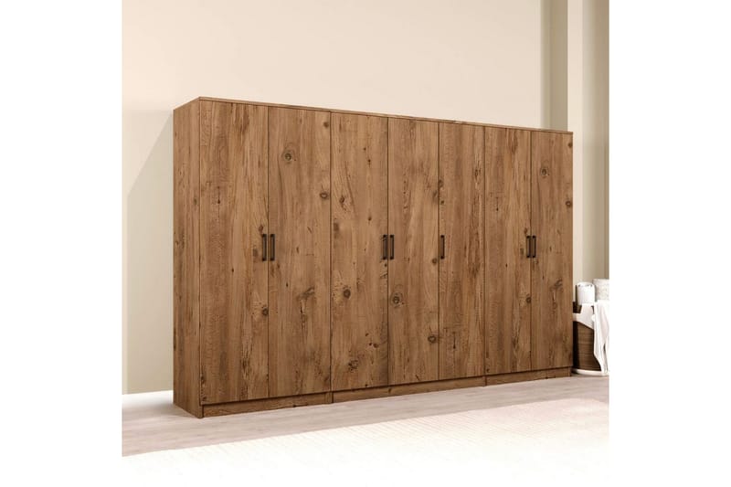 Olera Garderobe 280x180 cm - Natur - Oppbevaring - Garderober & garderobesystem