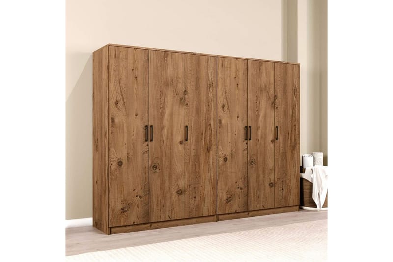 Olera Garderobeskap 240 cm i Lyst Tre - Brun - Oppbevaring - Garderober & garderobesystem