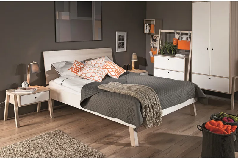 Spot Garderobe Tre / Natur / Hvit - VOX - Oppbevaring - Garderober & garderobesystem