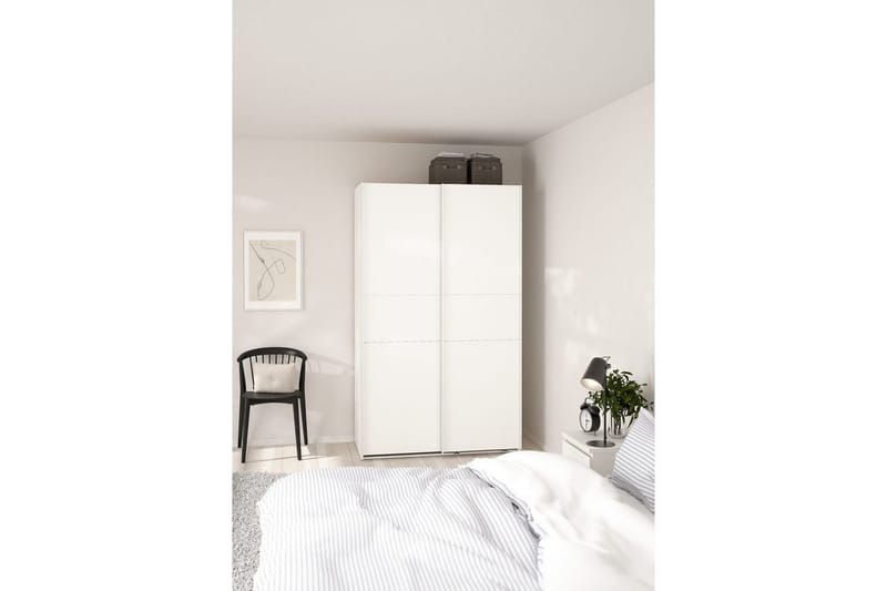 Takeru Garderobe 119x200 cm - Hvit - Oppbevaring - Garderober & garderobesystem