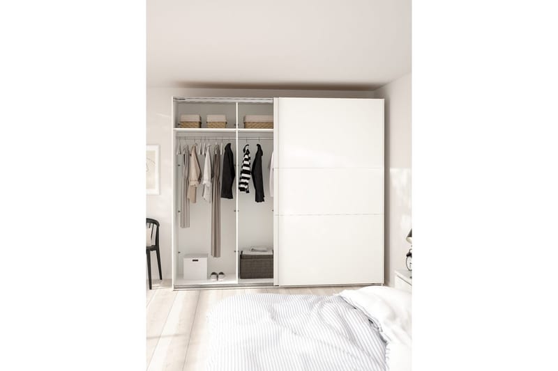 Takeru Garderobe 244x221 cm - Hvit - Oppbevaring - Garderober & garderobesystem
