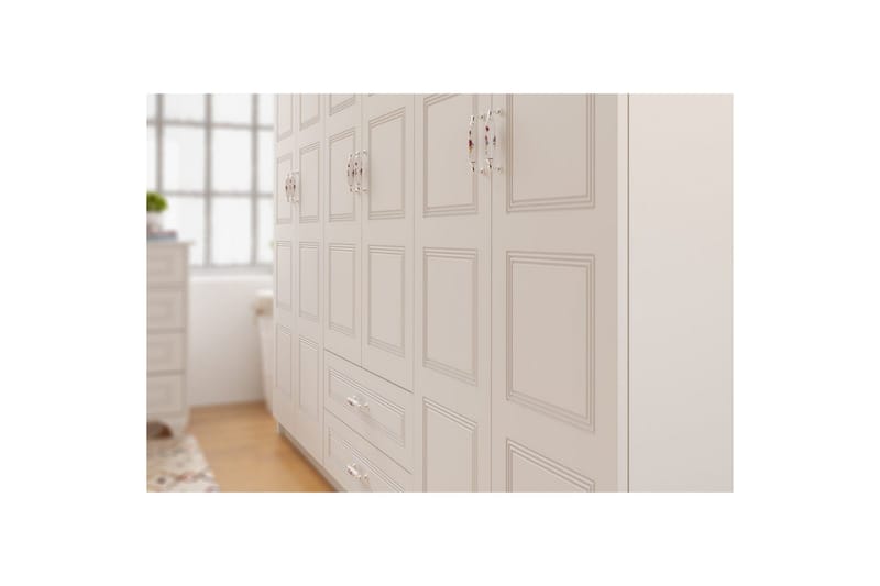 Travric Garderobe 210x180 cm - Matt Hvit - Oppbevaring - Garderober & garderobesystem