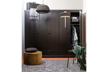 Varius Garderobe 140x53 cm 3 Dører - Furu/Svart - Oppbevaring - Garderober & garderobesystem