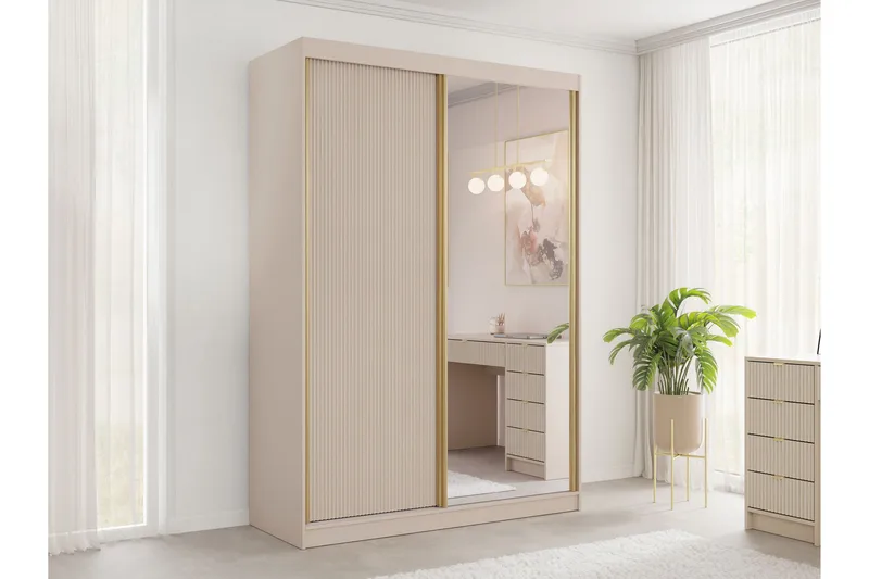 Gudelia Garderob med Speil 151x216 cm - Beige - Oppbevaring - Garderober & garderobesystem