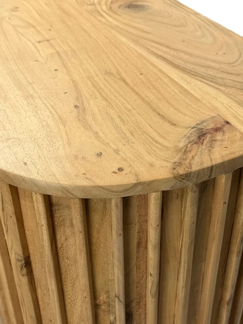 Belilo bokhylle 105 cm ribbedesign - naturlig, varm honningbrun og svart - Oppbevaring - Hylle - Bokhylle