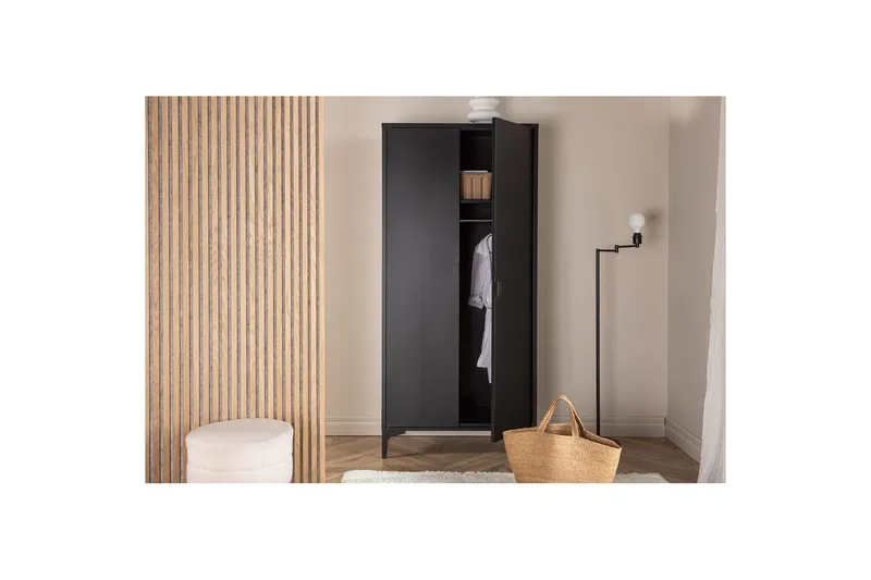 Garderobe Piring - Svart - Oppbevaring - Hylle - Oppbevaringshylle - Lagerhylle