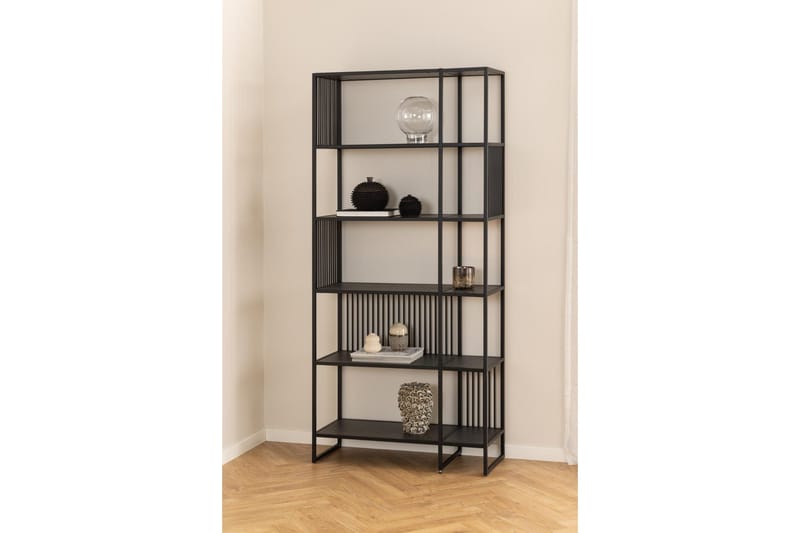 Saklani Bokhylle 85 cm - Svart - Oppbevaring - Hylle - Bokhylle