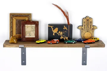 Lilamae Vegghylle 60 cm - Svart / Valnøtt - Oppbevaring - Hylle - Vegghylle