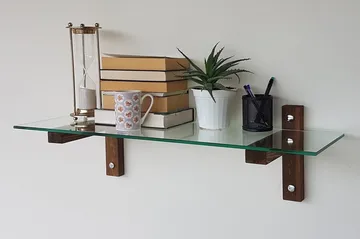 Quezad Vegghylle 85 cm - Valnøtt - Oppbevaring - Hylle - Vegghylle