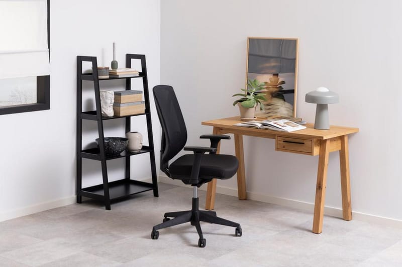 Wilele Bokhylle 63 cm i Malt Tre - Svart - Oppbevaring - Hylle - Bokhylle