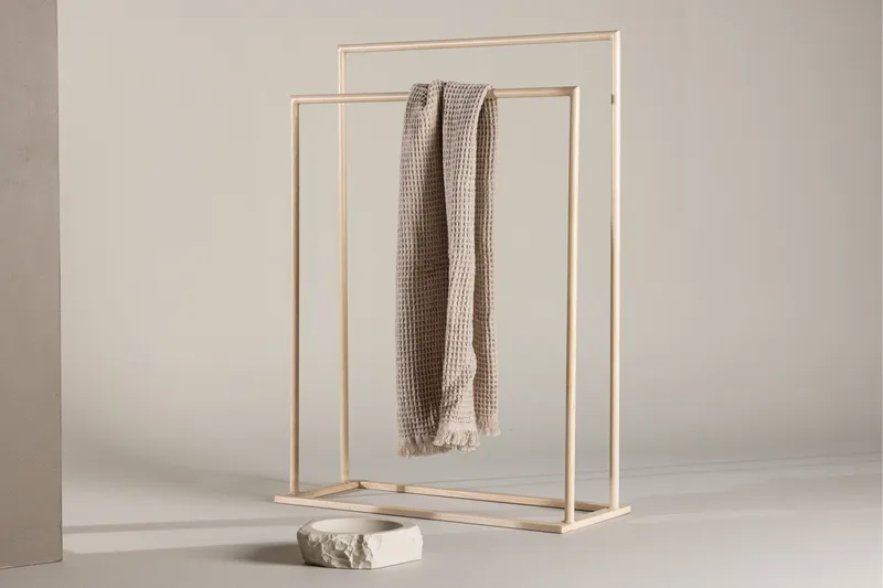 Alva Klesstativ Hvit - Venture Home - Oppbevaring - Kles oppbevaring - Kleshengere & knaggrekker - Klestativ