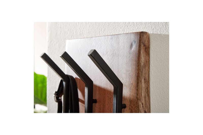 Vegghylle Wohnling Massivt treverk trekanter veggmontert knaggrekke 35X100 cm industriell - Oppbevaring - Kles oppbevaring - Kleshengere & knaggrekker - Klestativ