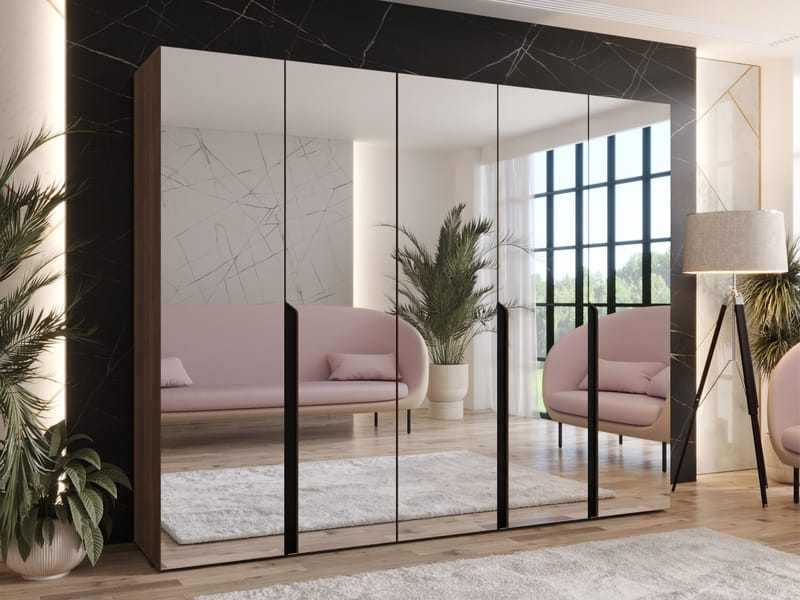 Milias garderobe med speil 250x202 cm - Brun/svart - Oppbevaring - Garderober & garderobesystem