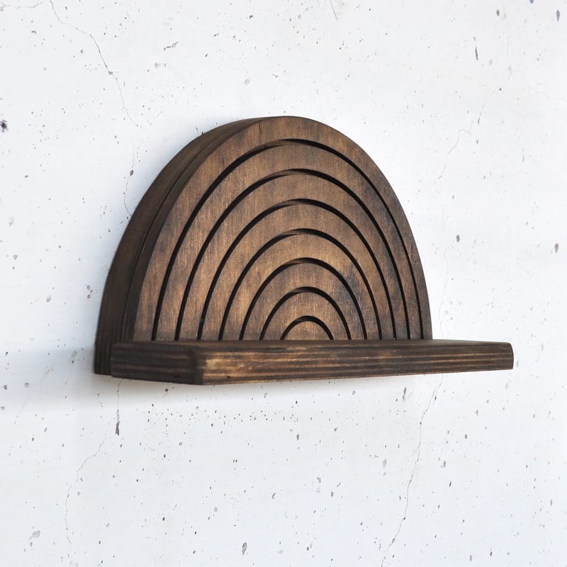 Dekorativ vegghylle i tre Hanah Home Raflon (31 x 16 x 9 cm) Modell halvsirkel opp - Oppbevaring - Oppbevaring til småting - Vegghengt oppbevaring